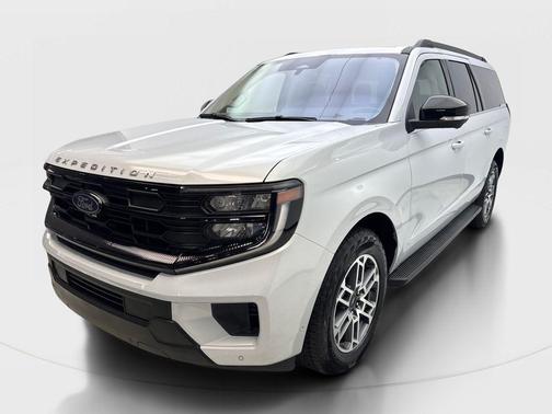 Silver Metallic 2025 Ford Expedition Max Active 4x4