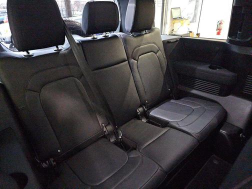 2023 Land Rover Defender 130 S