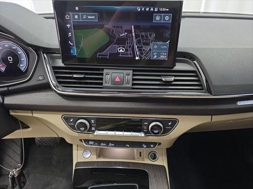 2022 Audi Q5 45 S line Premium Plus
