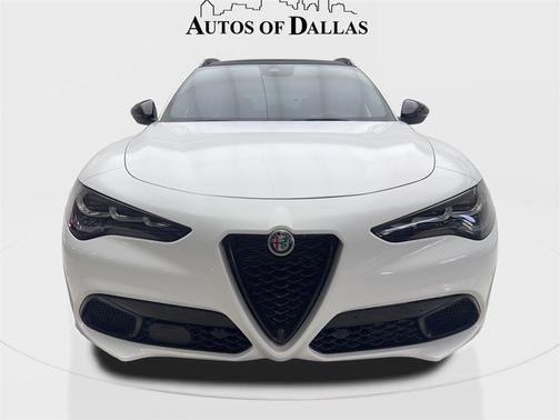 2024 Alfa Romeo Stelvio Veloce AWD