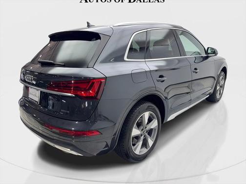 2023 Audi Q5 40 Premium Plus