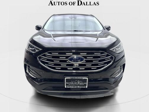 Agate Black Metallic 2019 Ford Edge Titanium