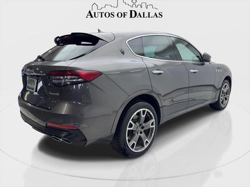 2023 Maserati Levante Modena