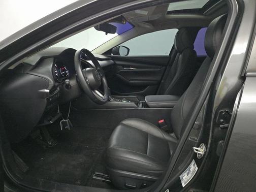 2022 Mazda Mazda3 FWD w/Preferred Package
