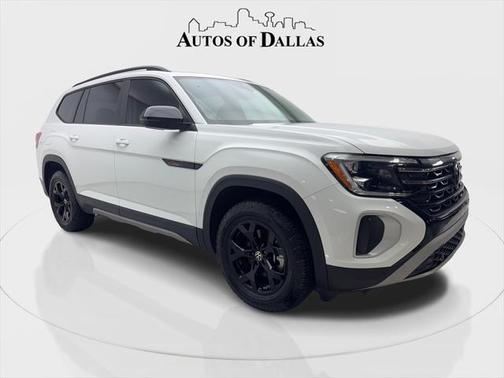 2024 Volkswagen Atlas 2.0T SE w/Technology 4MOTION