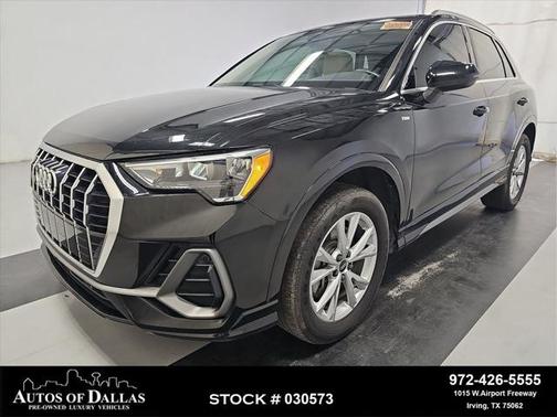 2022 Audi Q3 45 S line Premium
