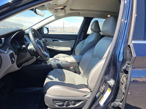 2024 INFINITI QX50 LUXE AWD