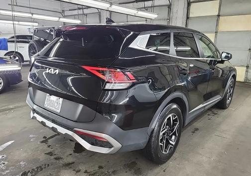 Fusion Black 2025 Kia Sportage LX