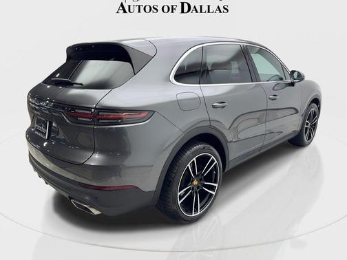 2022 Porsche Cayenne Cayenne