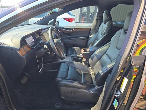 Solid Black 2021 Tesla Model X Long Range Dual Motor All-Wheel Drive