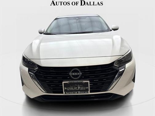 Aspen White Tricoat 2024 Nissan Sentra SV