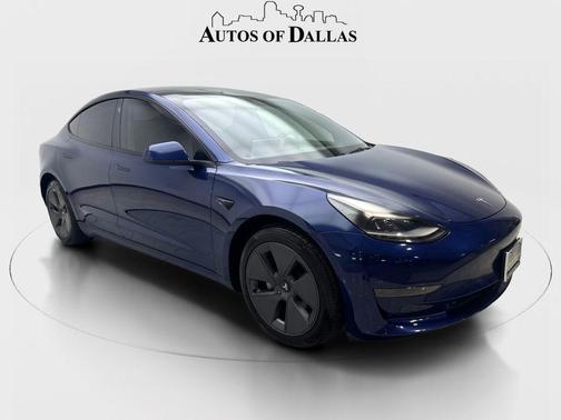 Deep Blue Metallic 2022 Tesla Model 3 Standard Range