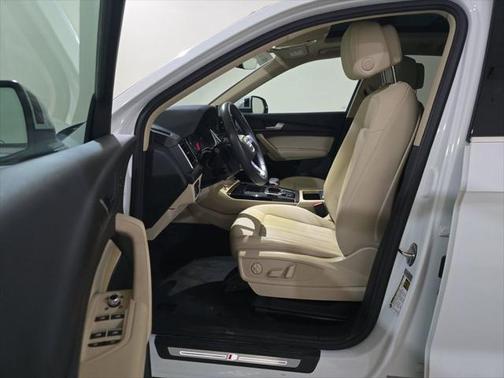 2022 Audi Q5 45 S line Premium