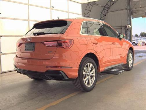 2022 Audi Q3 45 S line Premium