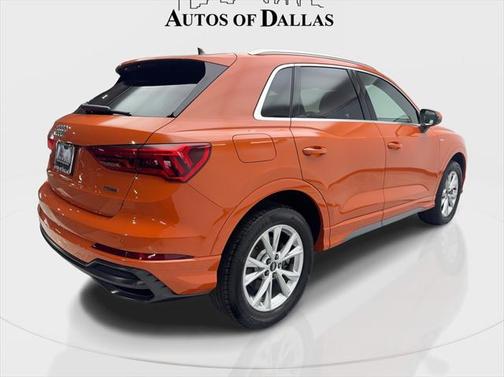 2022 Audi Q3 45 S line Premium