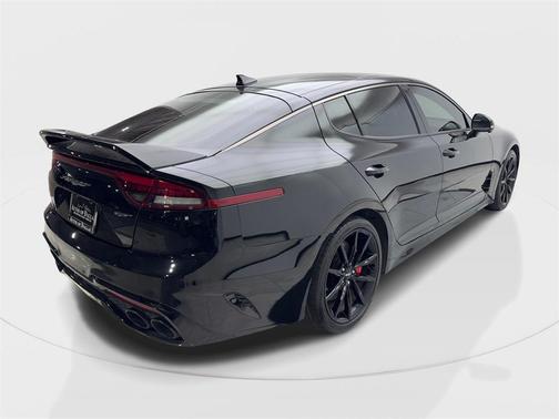 2022 Kia Stinger GT2