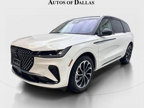 White Platinum Metallic Tri-Coat 2025 Lincoln Nautilus Reserve