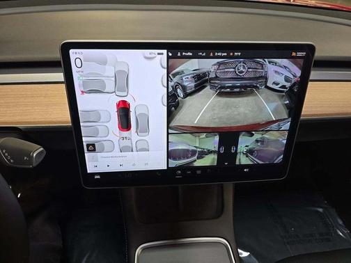 2022 Tesla Model 3 Standard Range