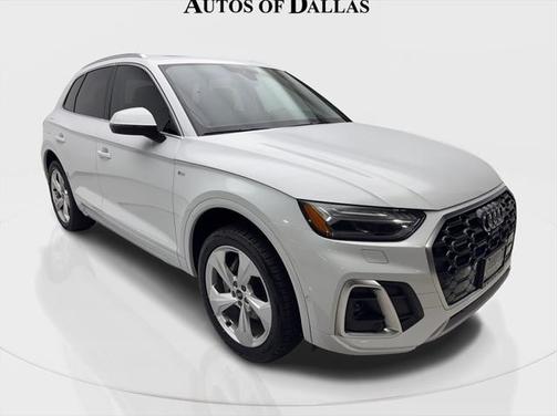 2022 Audi Q5 45 S line Prestige