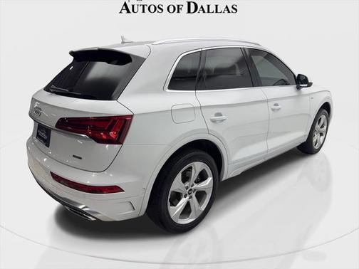 2022 Audi Q5 45 S line Prestige
