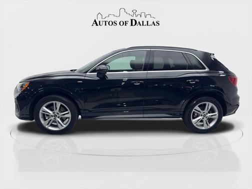 2022 Audi Q3 45 S line Premium