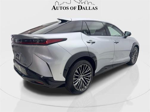 2023 Lexus RZ 450e Luxury