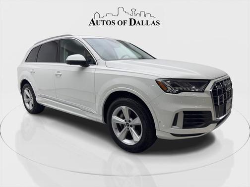 2024 Audi Q7 45 Premium Plus