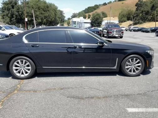 2022 BMW 750 Li