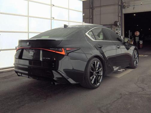 2022 Lexus IS 350 Base