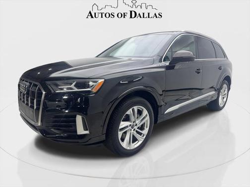 2023 Audi Q7 45 Premium Plus