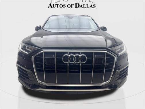 2023 Audi Q7 45 Premium Plus
