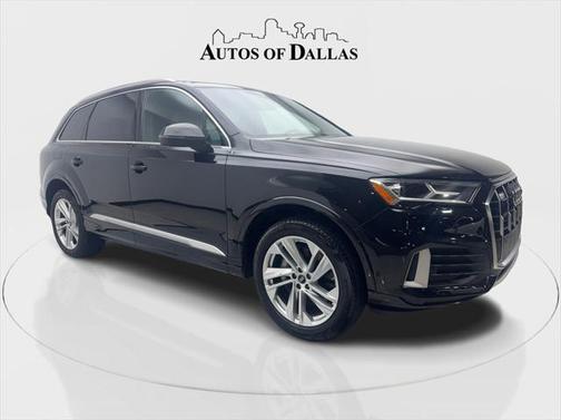 2023 Audi Q7 45 Premium Plus