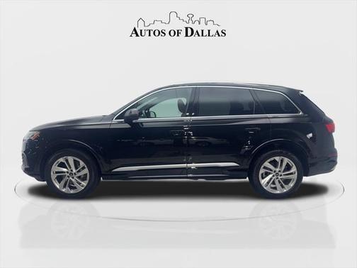 2023 Audi Q7 45 Premium Plus