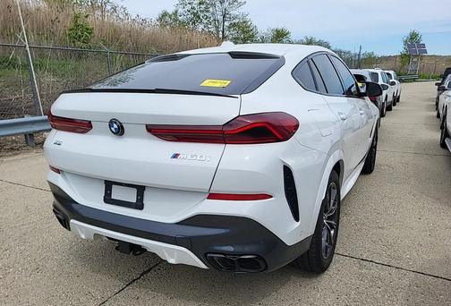 Alpine White 2024 BMW X6 M60i