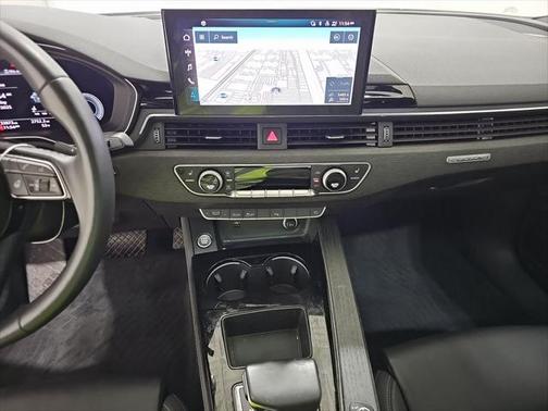2022 Audi A4 45 S line Premium Plus