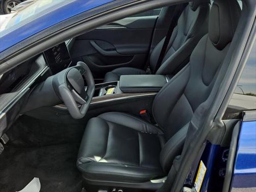 2022 Tesla Model S Dual Motor All-Wheel Drive