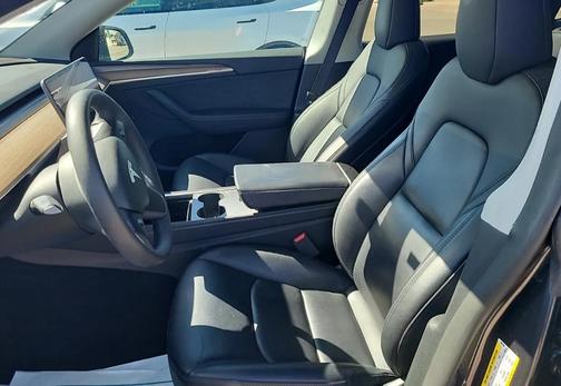 2024 Tesla Model Y Long Range Dual Motor All-Wheel Drive