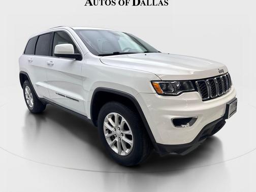 Bright White Clearcoat 2022 Jeep Grand Cherokee Laredo