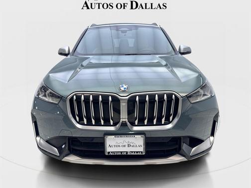Cape York Green Metallic 2023 BMW X1 xDrive28i