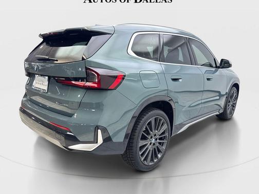 Cape York Green Metallic 2023 BMW X1 xDrive28i