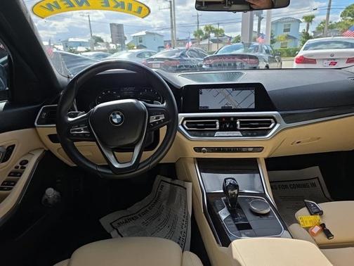 2021 BMW 330 330i