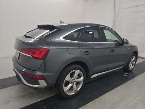 2023 Audi Q5 45 S line Premium