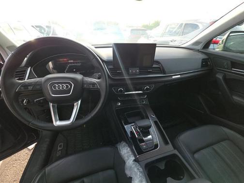 Brilliant Black 2023 Audi Q5 40 Premium Plus