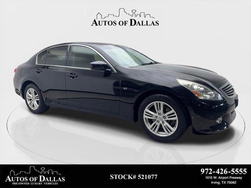 2015 INFINITI Q40 Base