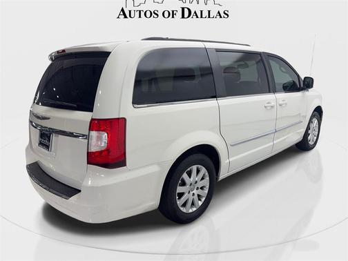 2013 Chrysler Town & Country Touring