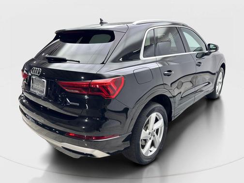 2020 Audi Q3 45 Premium