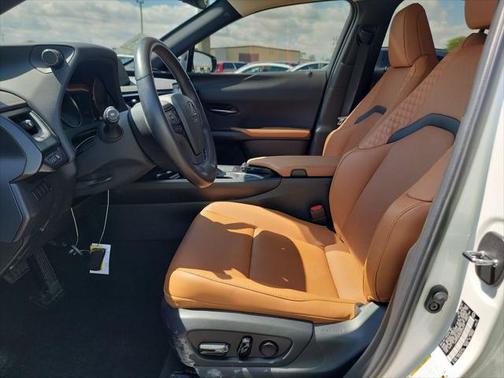 2022 Lexus UX 200 Base