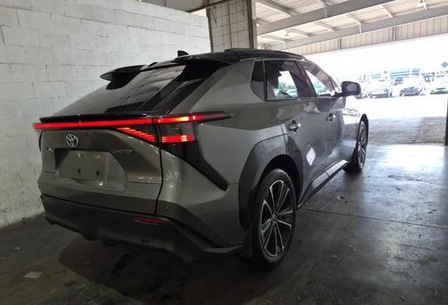 Heavy Metal w/Black Roof 2023 Toyota bZ4X Limited