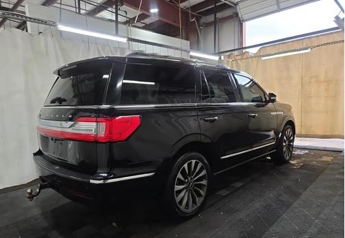 Infinite Black 2020 Lincoln Navigator Reserve