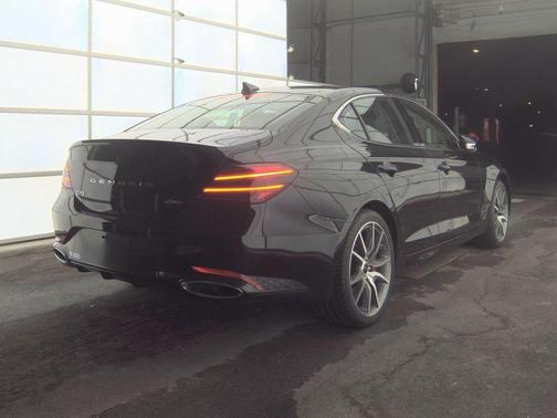 2025 Genesis G70 2.5T AWD